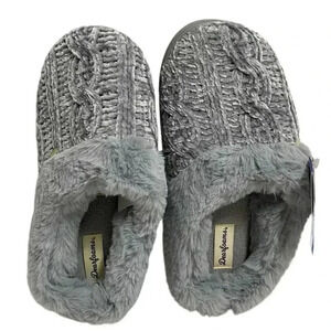 Dearfoams Slippers Womens Medium (7-8) Sleet Memory Foam Cozy Comfy Relaxing NWT